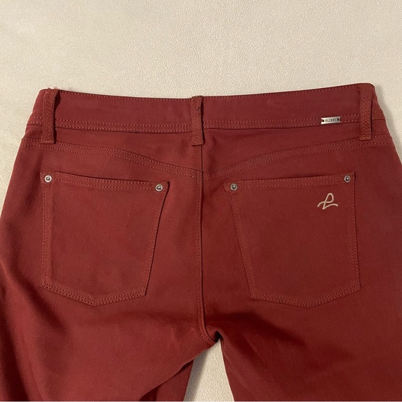 DL1961 Emma Jean Leggings, size 28 - Picture 4 of 9